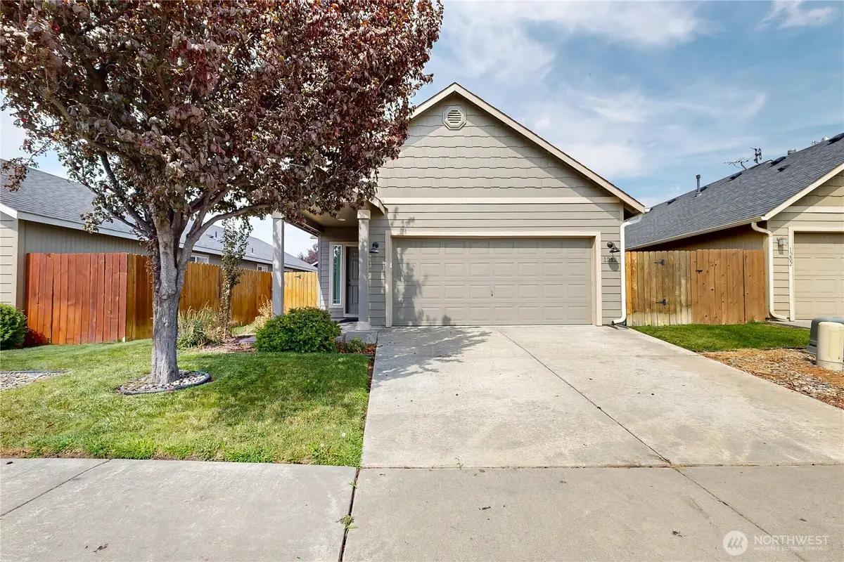 1212 Carver Street, College Place, WA 99324 - #1