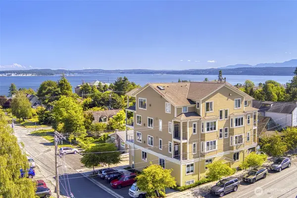 1215 Lawrence Street #101, Port Townsend, WA 98368