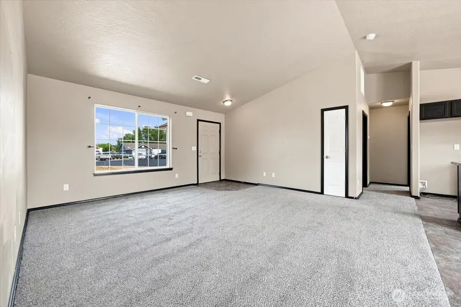 462 E 15th Place, Kennewick, WA 99337 - #3