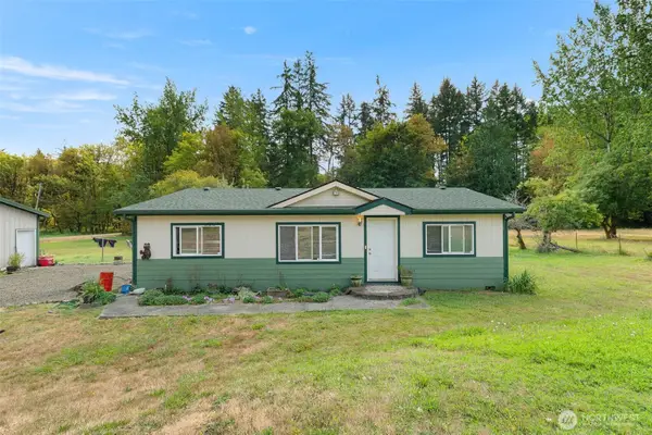 208 W Orchard Street, Oakville, WA 98568