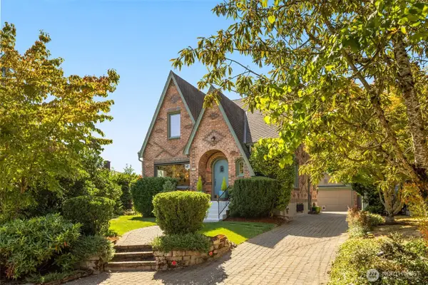 7963 Seward Park Avenue S, Seattle, WA 98118