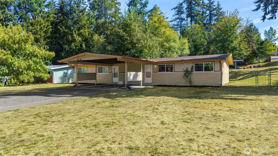 515 Roe Street, Steilacoom, WA 98388 - #2