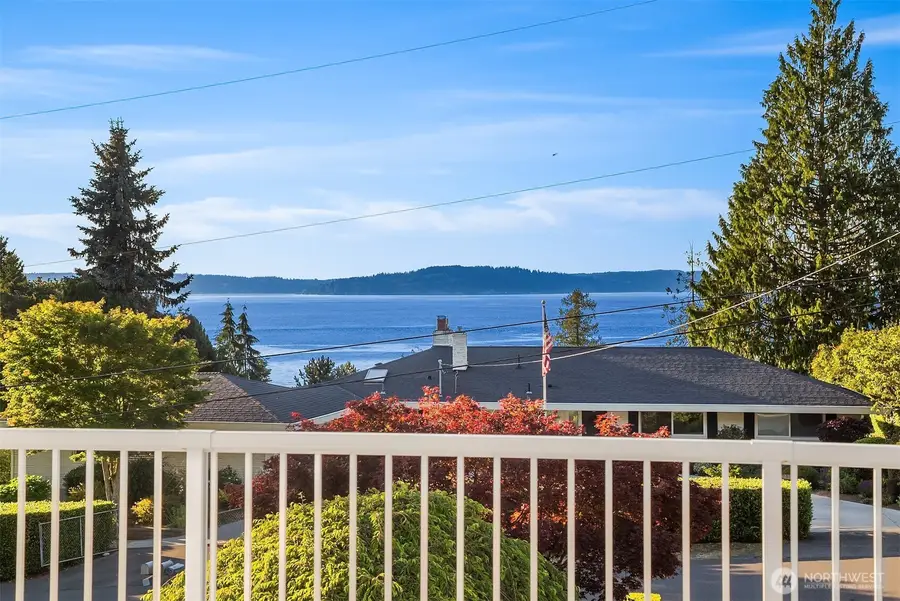 8308 Frederick Place, Edmonds, WA 98026 - #2