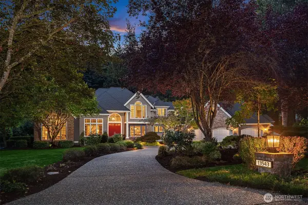 13543 160th Avenue Ne, Redmond, WA 98052