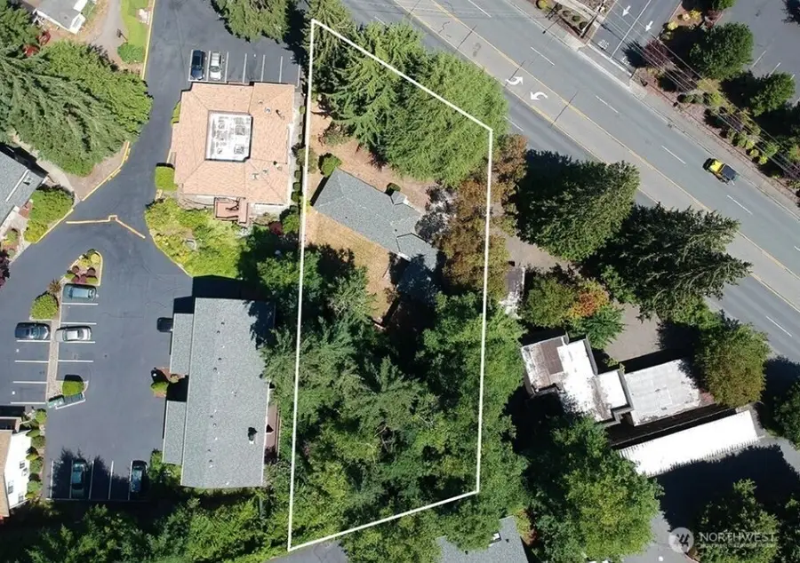 22910 Edmonds Way, Edmonds, WA 98020 - #2