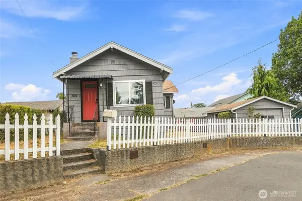 1912 7th Street, Bremerton, WA 98337