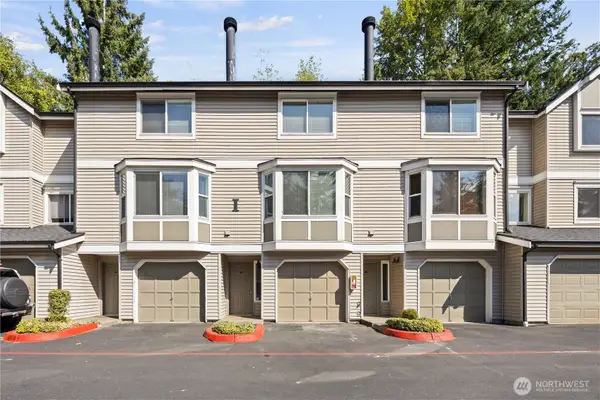16101 Bothell Everett Hwy #I 3, Mill Creek, WA 98012