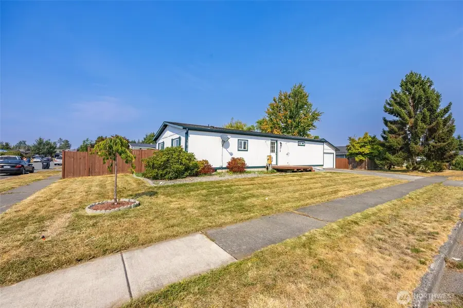 1810 N 33rd Place, Mount Vernon, WA 98273 - #2