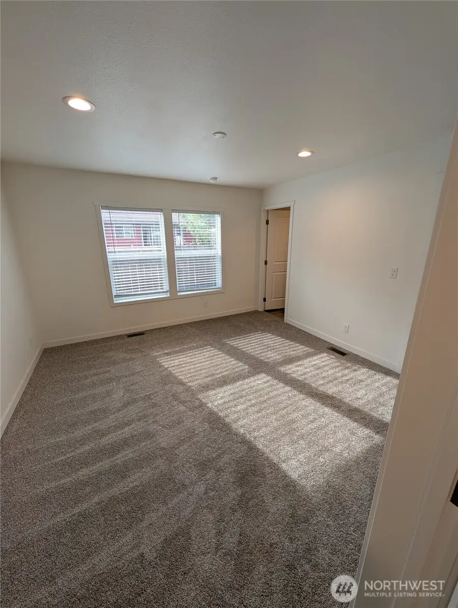 517 NW Fir, Winlock, WA 98596 - #2