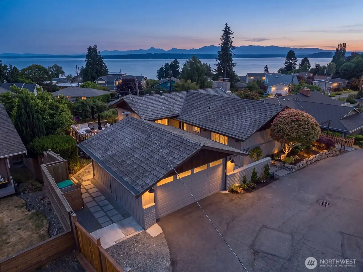 20222 23rd Place Nw, Shoreline, WA 98177 - #1