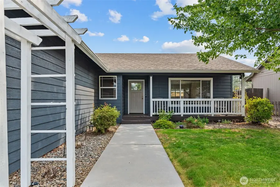2520 Aviation Drive, East Wenatchee, WA 98802 - #2