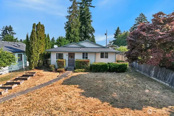 1319 W 12th Street, Port Angeles, WA 98363