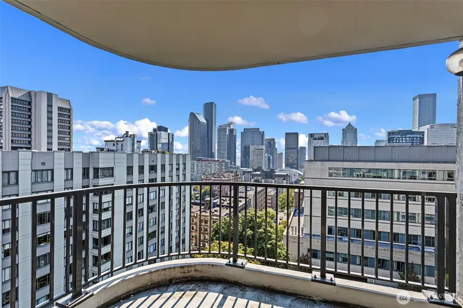 1120 Spring Street #1404, Seattle, WA 98122 - #3