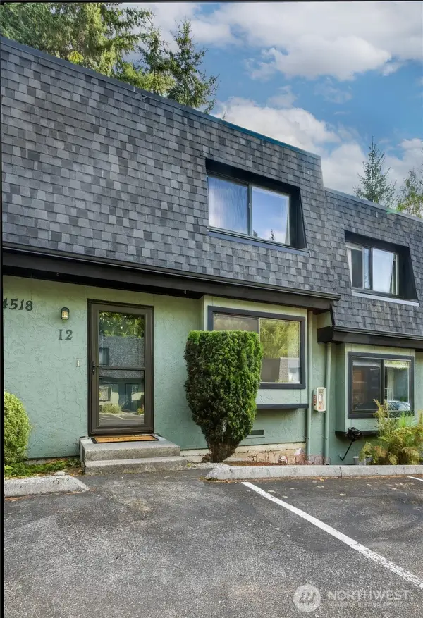 4518 176th Street Sw #I2, Lynnwood, WA 98037