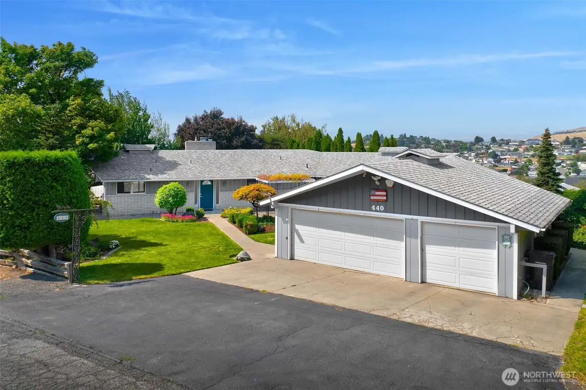 440 Snowmass Lane, Yakima, WA 98908 - #1