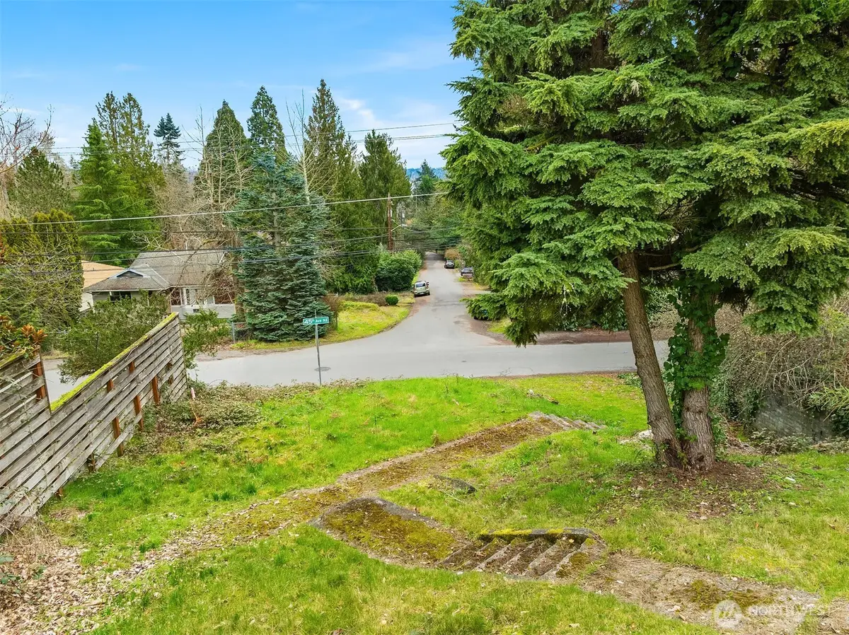 9229 45th Avenue Ne, Seattle, WA 98115 - #1