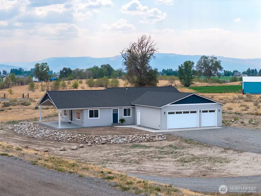 21 Bide-a-wee Rd., Omak, WA 98841 - #2