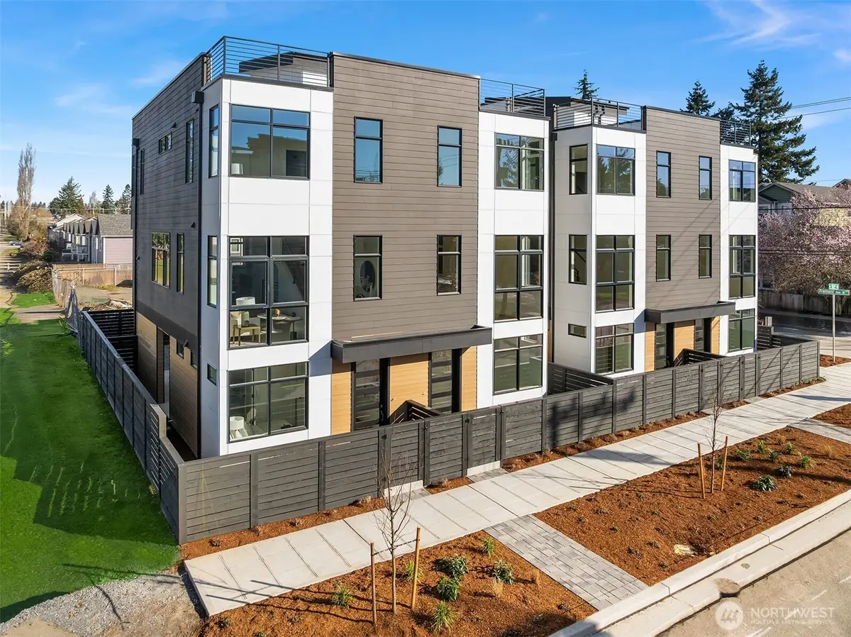 634 N 92nd Street, Seattle, WA 98103 - #1