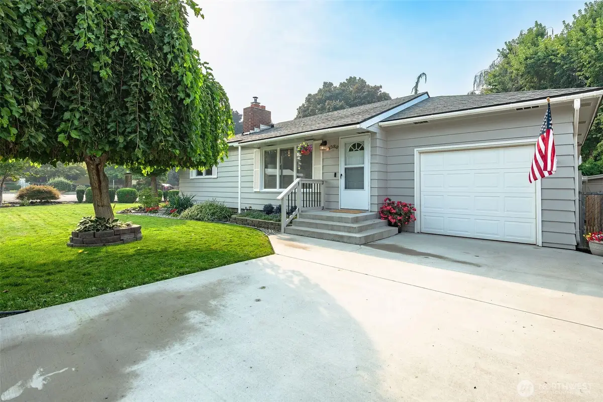 1388 Tedford Street Se, East Wenatchee, WA 98802 - #1