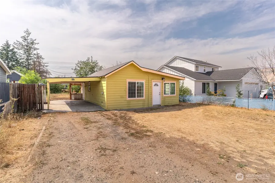 9 Freemont Avenue, Rock Island, WA 98850 - #2