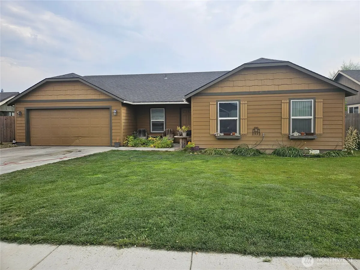 506 SW R Street, Quincy, WA 98848 - #1