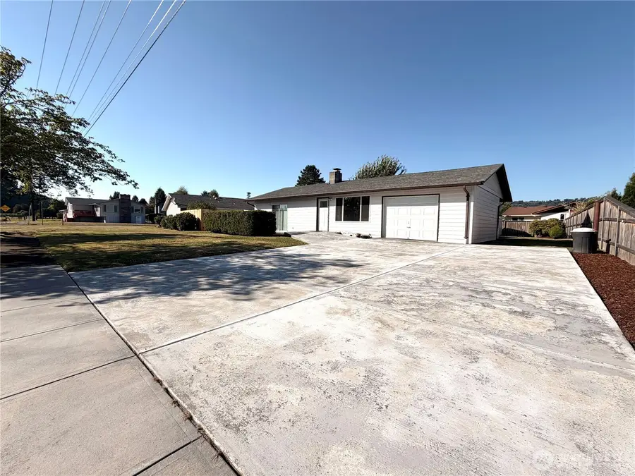 3430 Olive Way, Longview, WA 98632 - #2