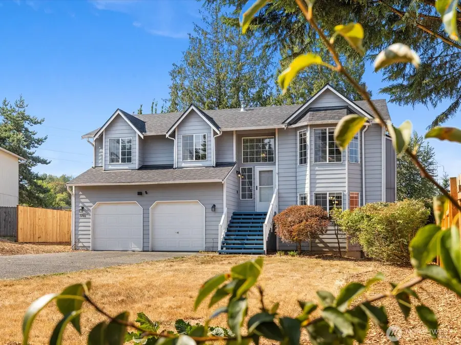 3206 91st Drive Ne, Lake Stevens, WA 98258 - #2