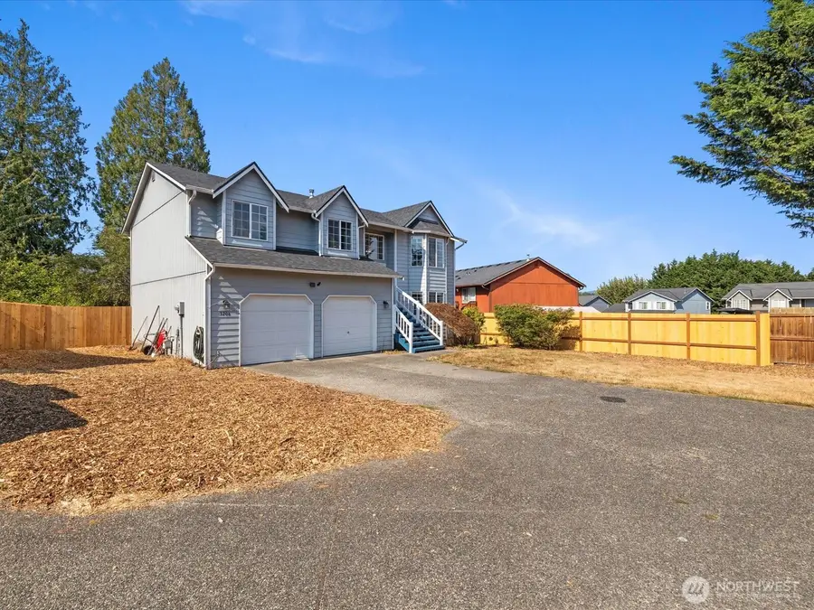 3206 91st Drive Ne, Lake Stevens, WA 98258 - #3