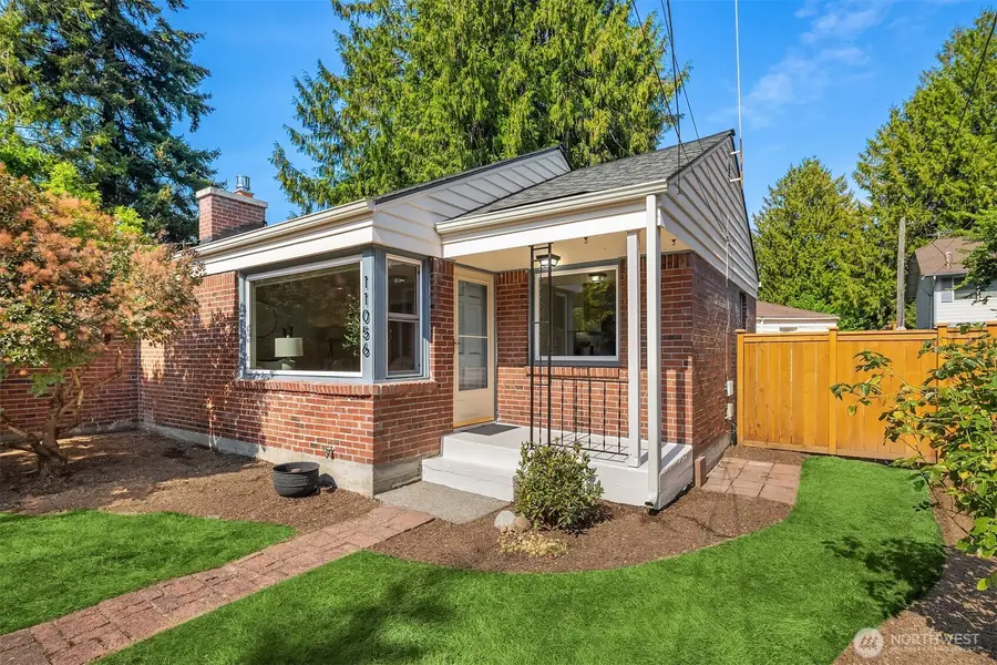 11056 Goodwin Way Ne, Seattle, WA 98125 - #2