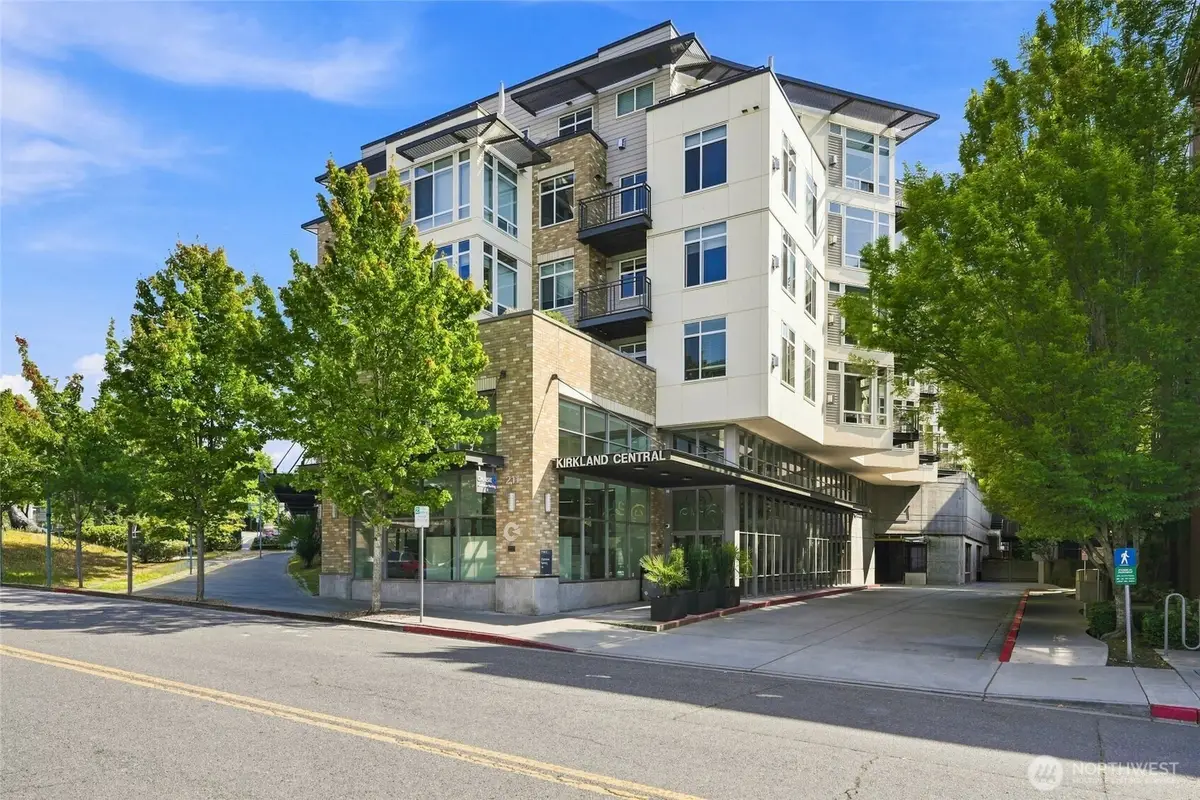 211 Kirkland Avenue #221, Kirkland, WA 98033 - #1