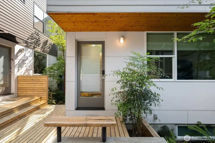 906 13th Avenue #B, Seattle, WA 98122 - #3