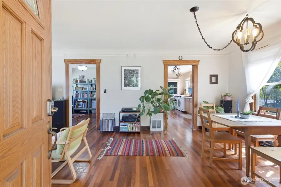 5060 Renton Avenue S, Seattle, WA 98118 - #2