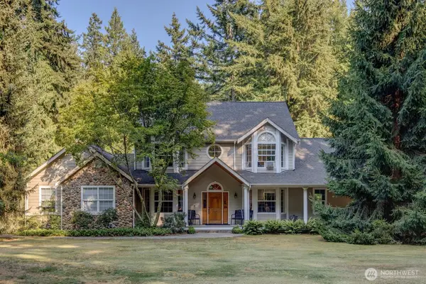 6477 Cultus Bay Road, Clinton, WA 98236