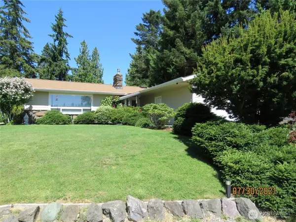 150 Madigan Road, Sequim, WA 98382