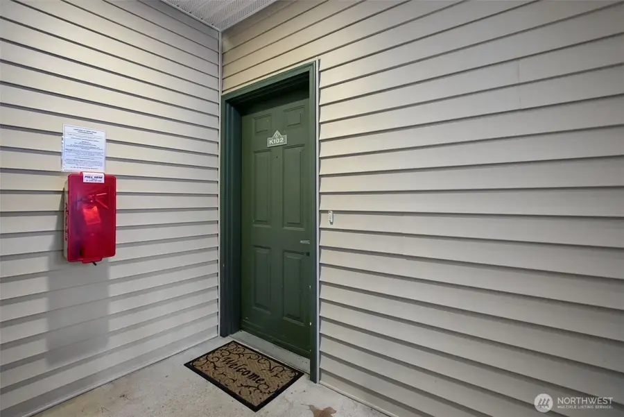 12530 Admiralty Way #K102, Everett, WA 98204 - #2