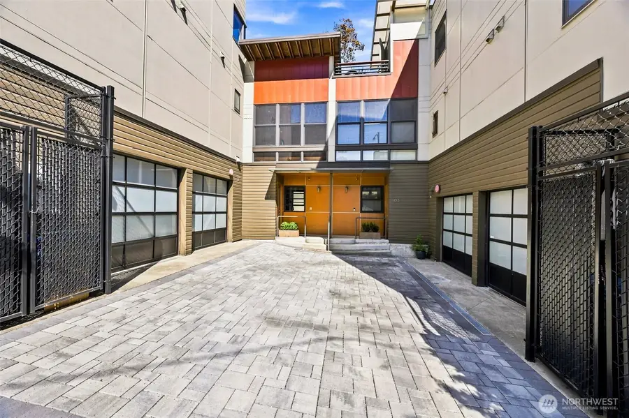 611 Fawcett Avenue, Tacoma, WA 98402 - #2