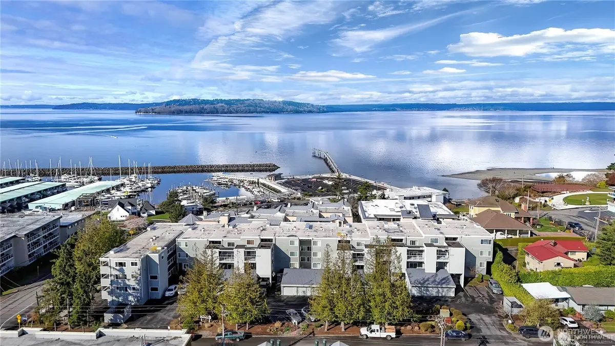 22213 6th Avenue S #203, Des Moines, WA 98198 - #1