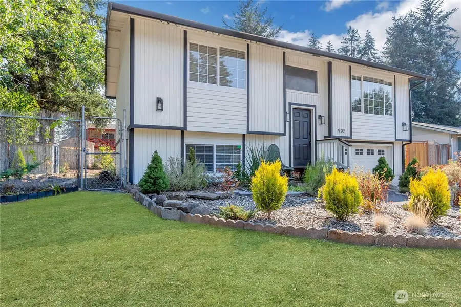 902 194th Street E, Spanaway, WA 98387 - #2