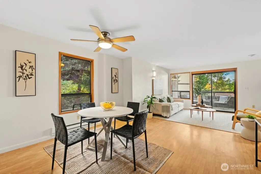 136 Summit Avenue N #B8, Kent, WA 98030 - #1
