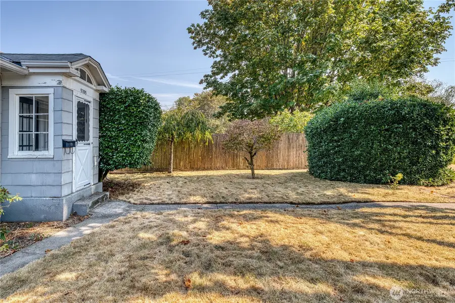 5705 N 47th Street, Tacoma, WA 98407 - #2