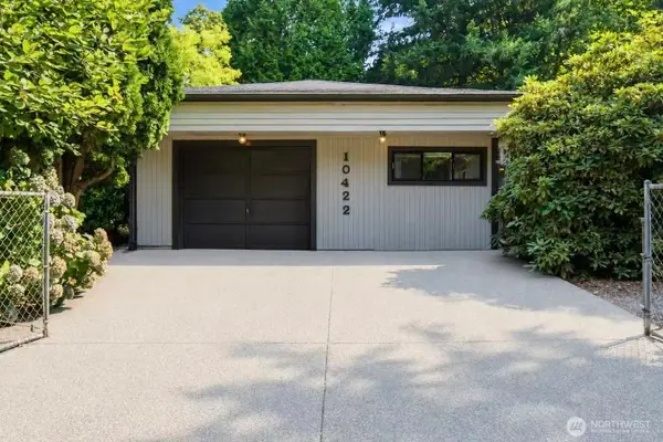 10422 165th Pl Ne, Redmond, WA 98052