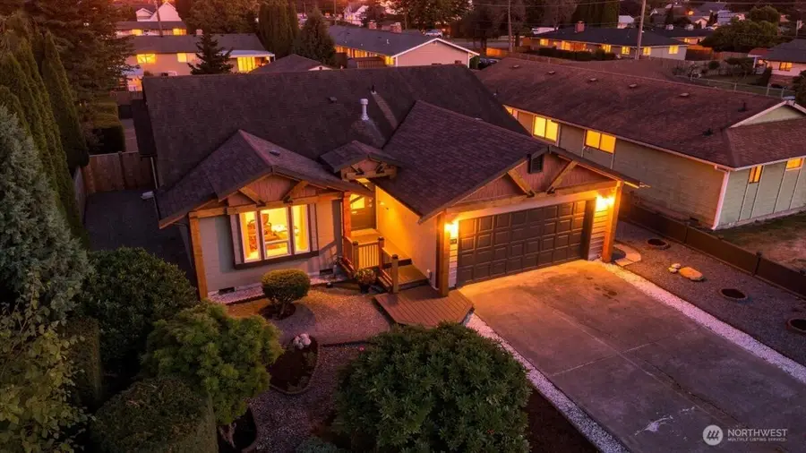 1218 10th Avenue Nw, Puyallup, WA 98371 - #2