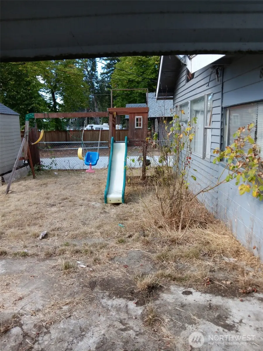 8605 Maple Street Sw, Lakewood, WA 98498 - #2