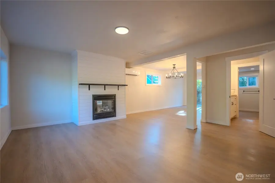 909 Fir Street Ne, Olympia, WA 98506 - #3