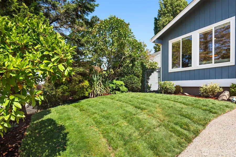 8148 16th Avenue Sw, Seattle, WA 98106 - #2