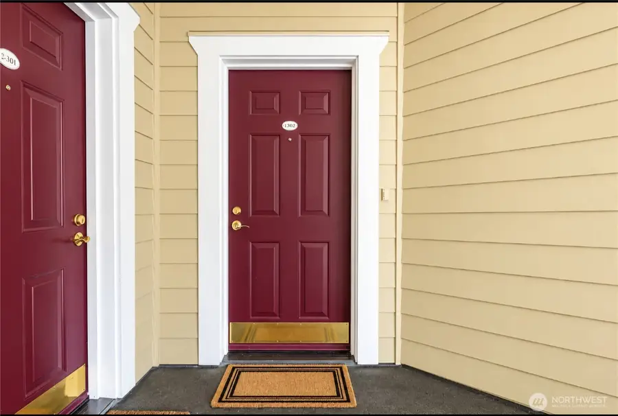 13000 Admiralty Way #C302, Everett, WA 98204 - #2