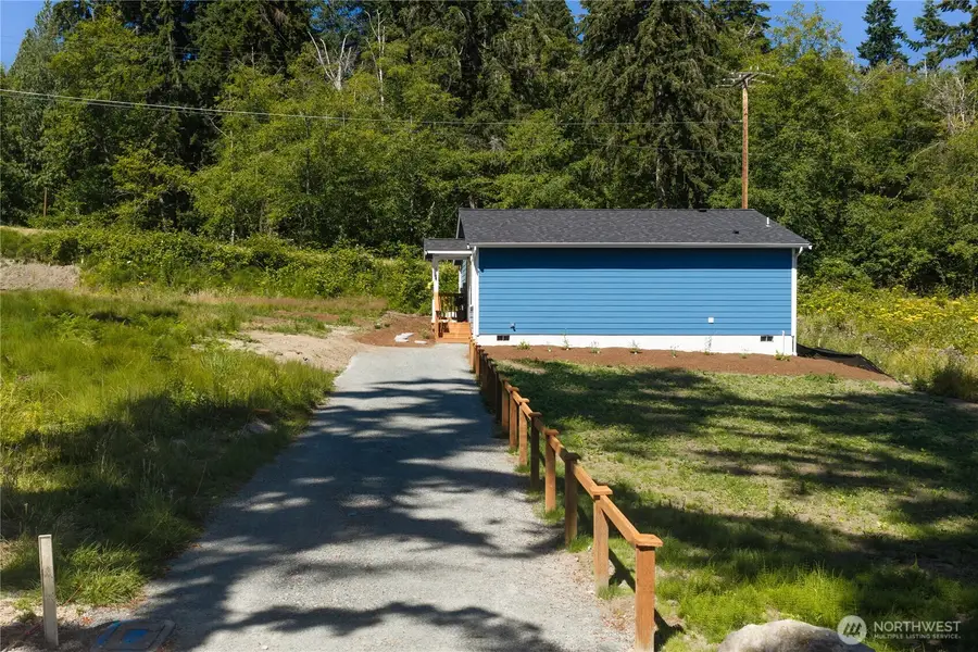 6884 Helena Street, Clinton, WA 98236 - #3