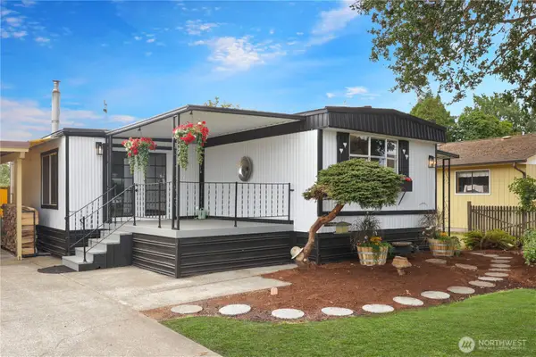 3516 Harrison Avenue #E, Centralia, WA 98531