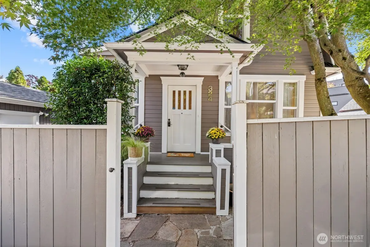 324 27th Avenue E, Seattle, WA 98112 - #1