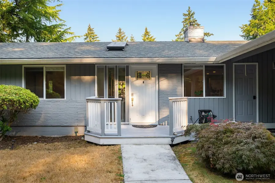 136 128th Avenue Ne, Bellevue, WA 98005 - #2
